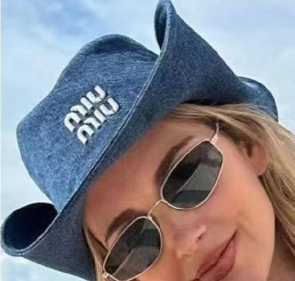 Miu Miu Hat MUH00175-1 Miu Miu Hat MUH00175-1